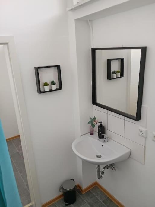 Apartment Koblenz Naehe Uni Und Bwzk Εξωτερικό φωτογραφία
